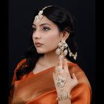 Load image into Gallery viewer, CHHAYA SET ( EARRINGS, TIKKA, PAIR OF HATHPHOO, EARCHAIN )