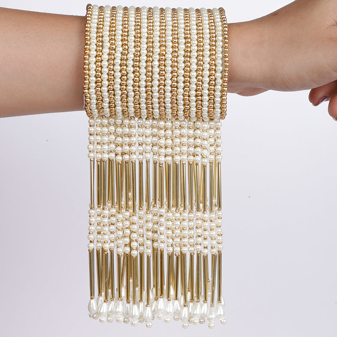 RUHI SET ( EARRINGS, TIKKA, PAIR OF BANGLES, NACKLACE, EARCHAIN )