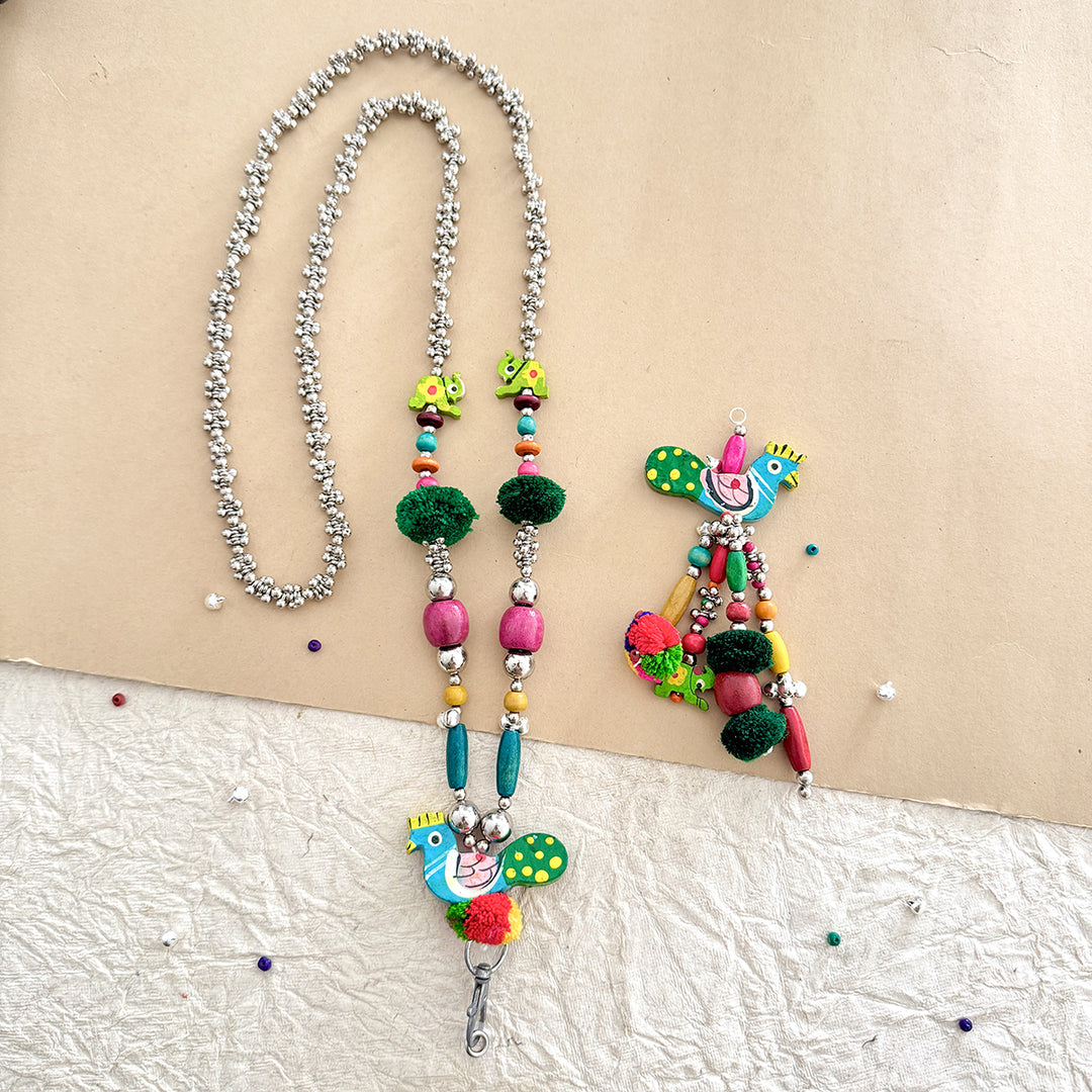 PIHU MOBILE SLING & COVER CHARM