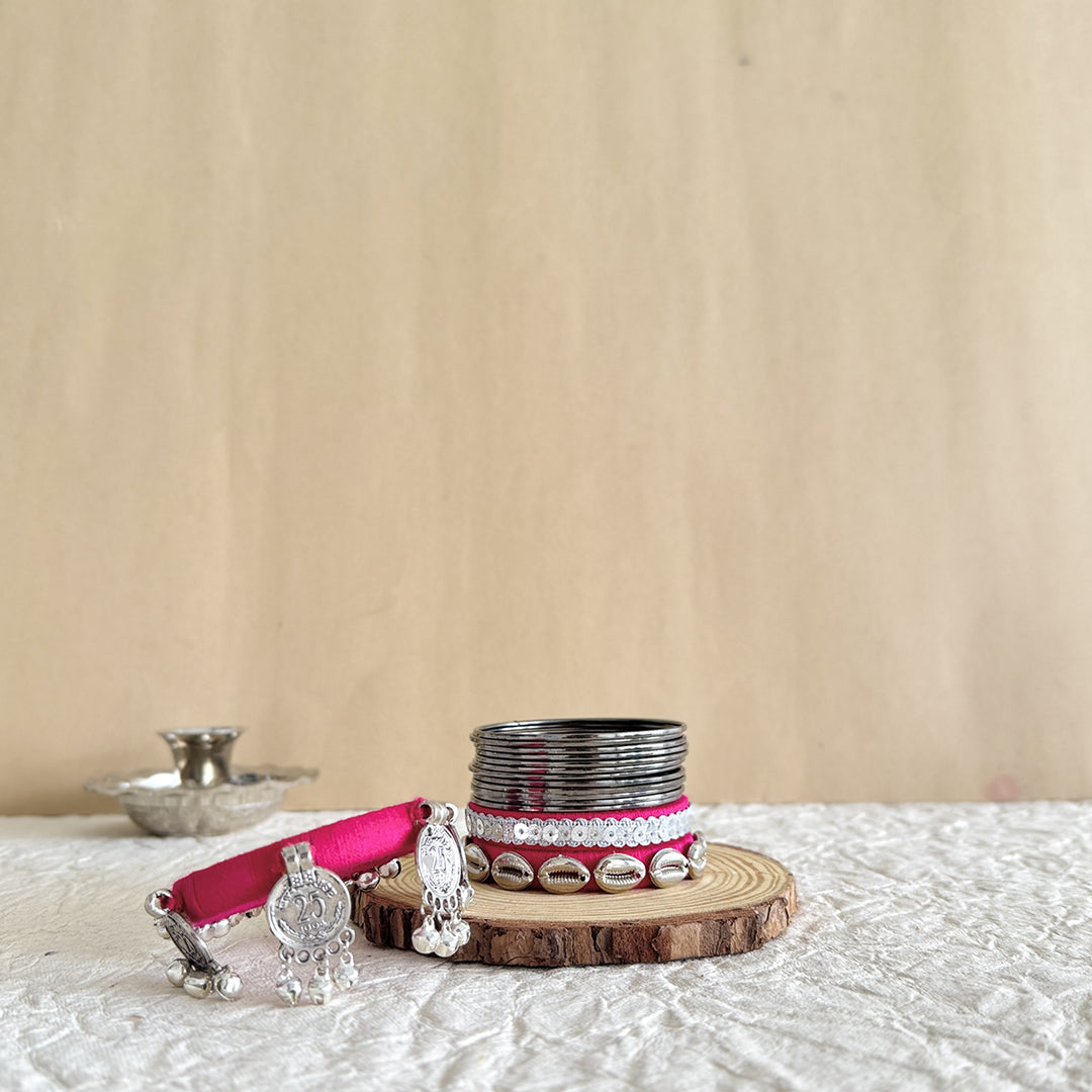 VEDA BANGLES SET