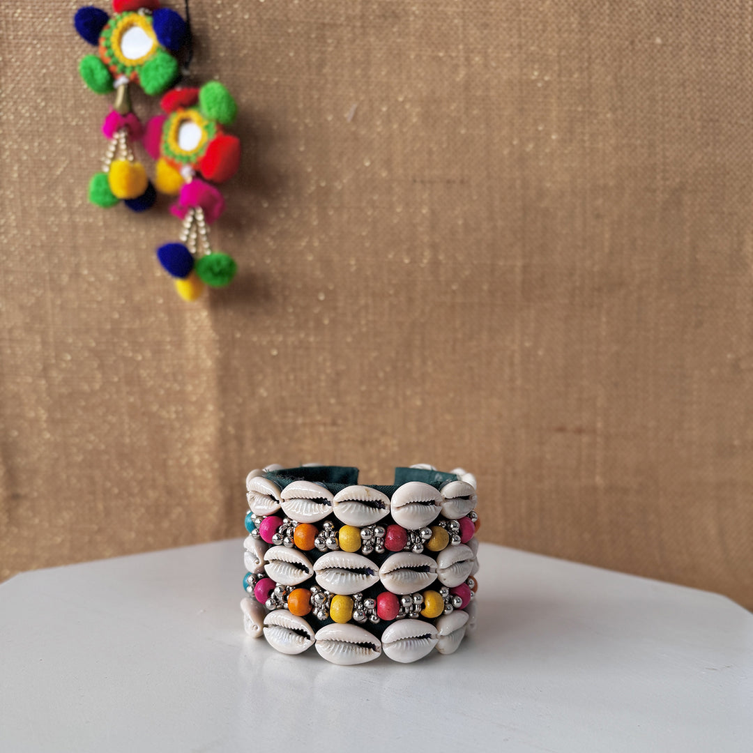 DIVYA HANDCUFF