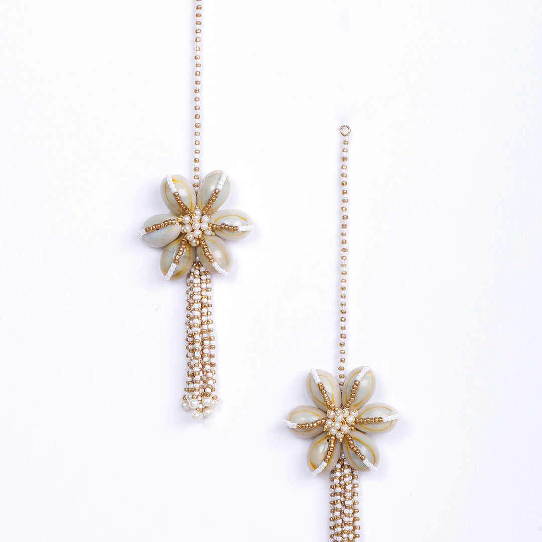 LAJJA SET ( EARRINGS, TIKKA, PAIR OF BRACELET, NACKLACE, EARCHAIN, PAIR OF RING )